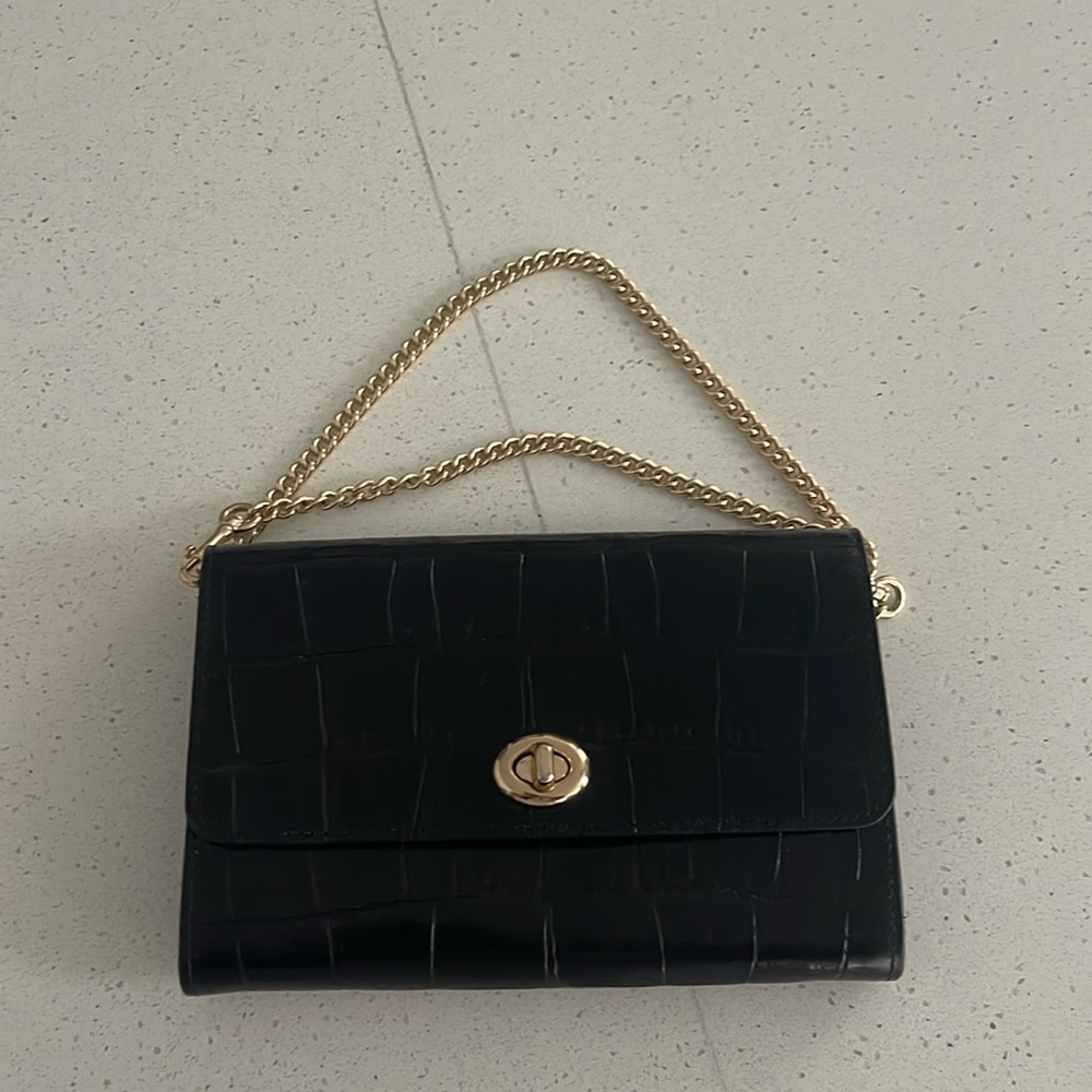 Coach Black Faux Lather Croc Embossed Envelope Cross Body Bag